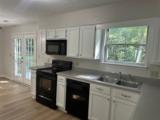 Building Photo - 3Bd/2.5Ba Single Family Home in Alpharetta