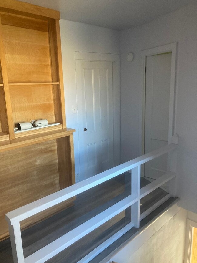 Building Photo - Country 2 bedroom house for rent in Penn Yan.