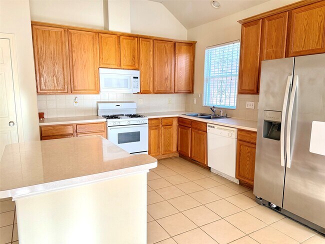 Building Photo - 13743 Canyon Hollow Loop