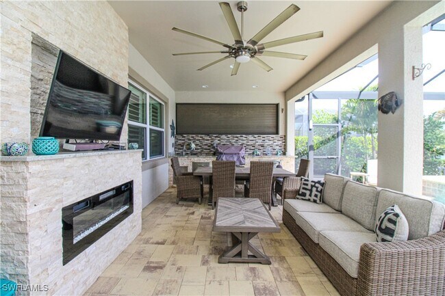 Building Photo - 14849 Windward Ln