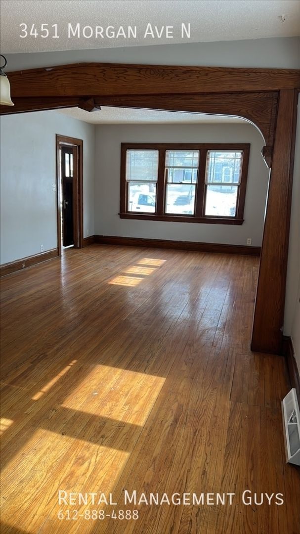 Building Photo - 3451 N Morgan Ave