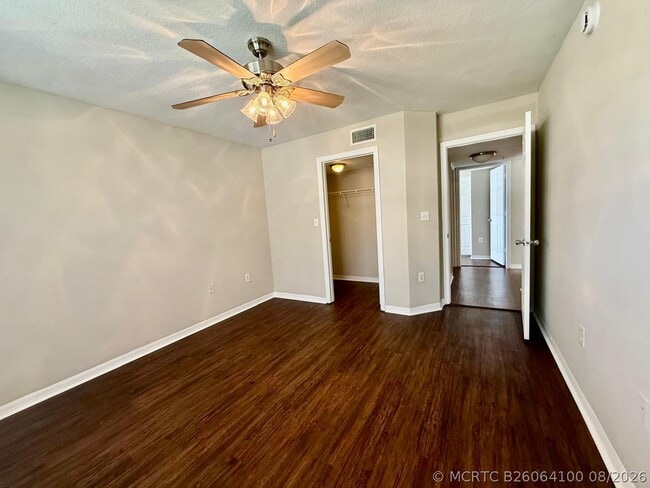 Building Photo - 15135 Michelangelo Blvd