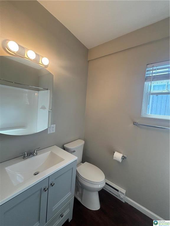 Building Photo - 22 Newport Ave