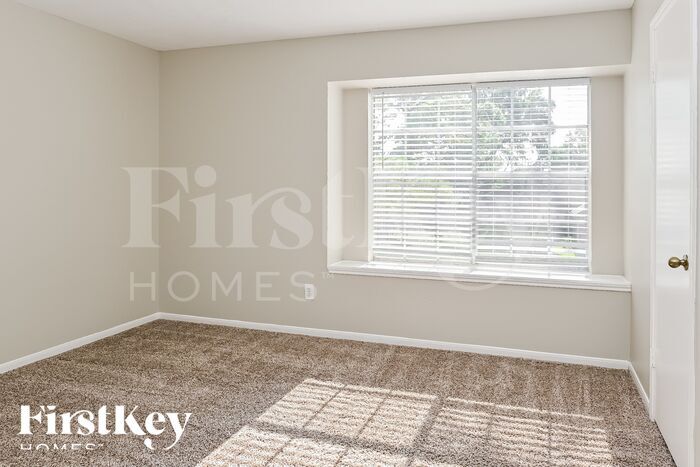 Building Photo - 19022 Forest Trace Dr