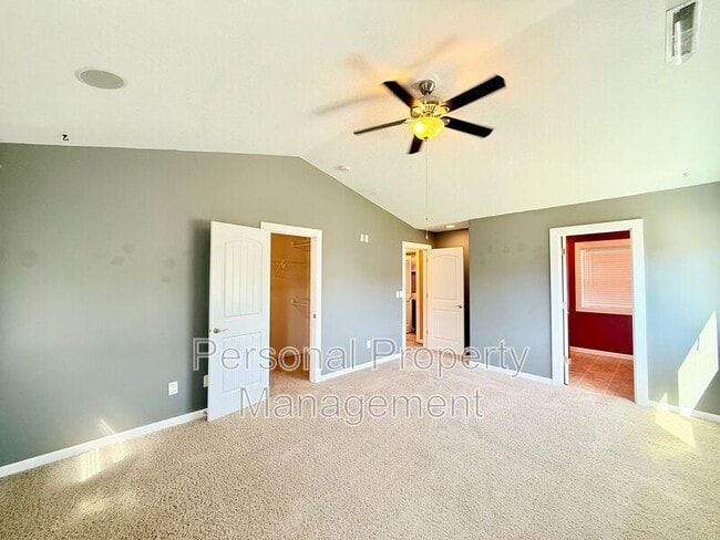 Building Photo - 5322 NE 95th St
