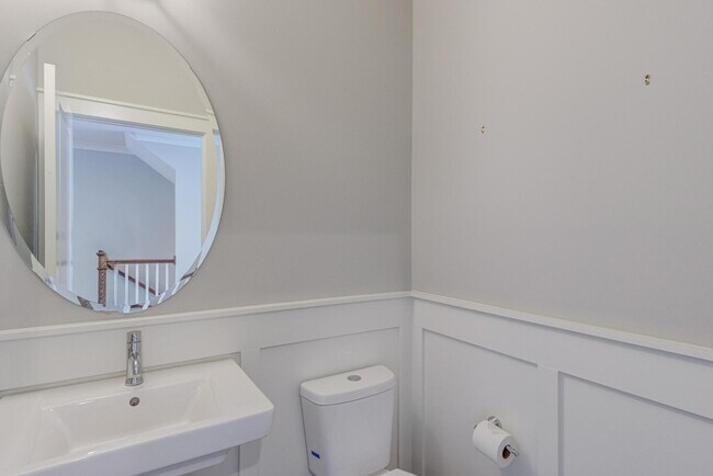 Building Photo - 208 Asher Springs Cir