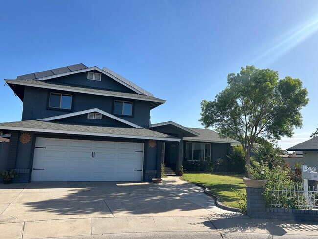 Building Photo - 6916 W Georgia Ave