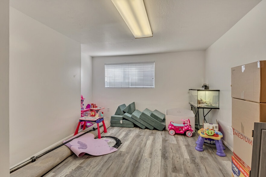 Bedroom 4 - 3678 S 500 E