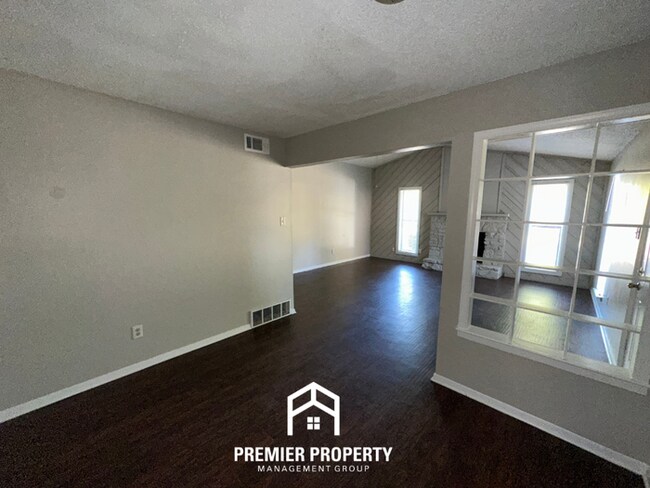 Building Photo - 4230 Runningbrook Cir