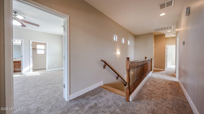 Building Photo - 15670 W Monterosa St