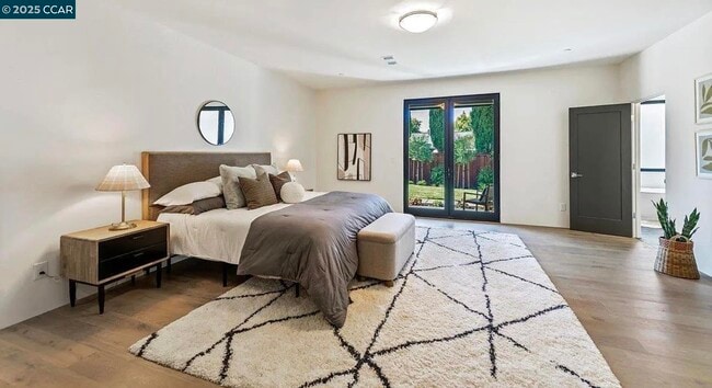 Building Photo - 132 Quinterra Ln