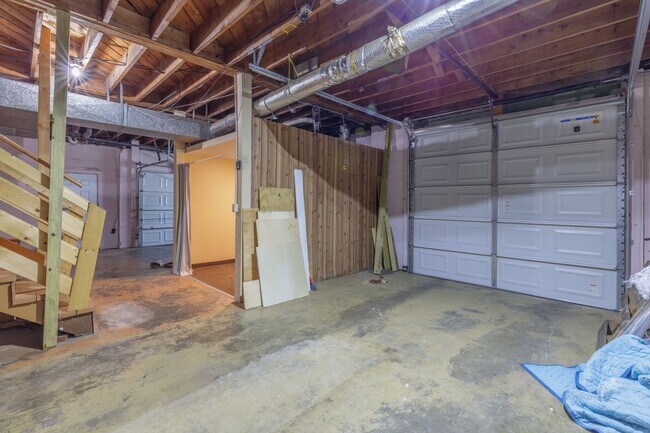 Building Photo - 505 N Market St