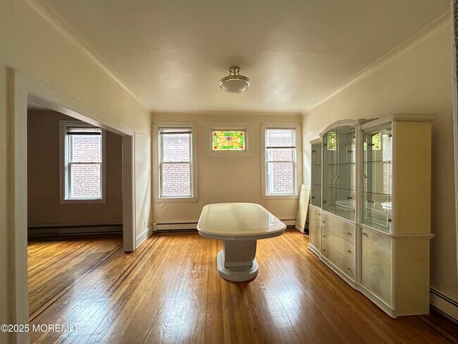 Building Photo - 408 Morningside Ave