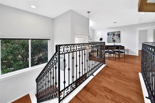 Building Photo - 1937 Norfolk St