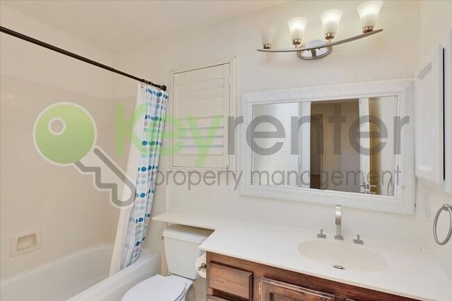 Building Photo - 8428 Cassatt Way