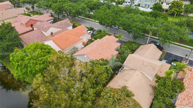 Building Photo - 237 NW 100th Ave