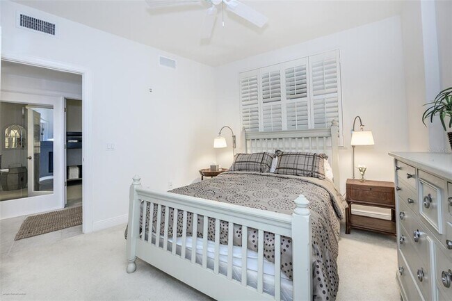 Building Photo - 3313 Sunset Key Cir