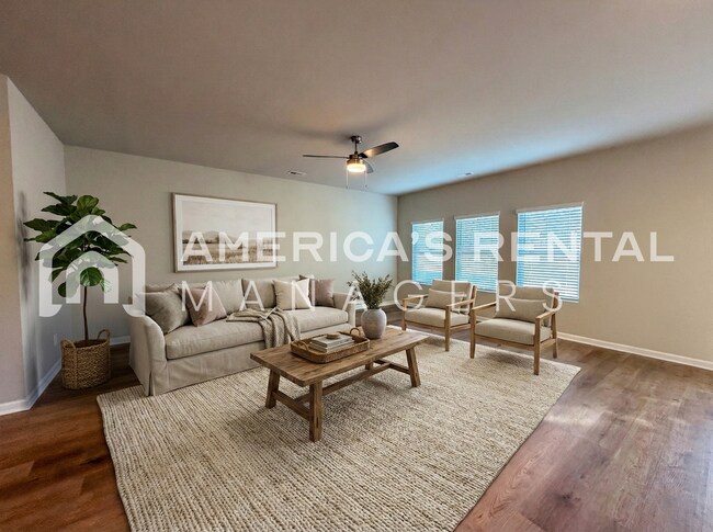 Building Photo - Spacious 4-Bedroom Home with Upstairs Loft!