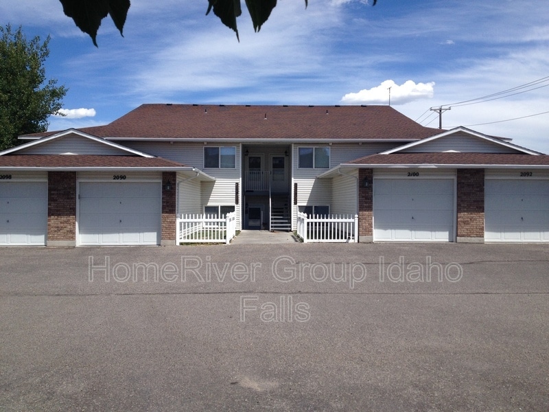 Building Photo - 2080 Meppen Dr