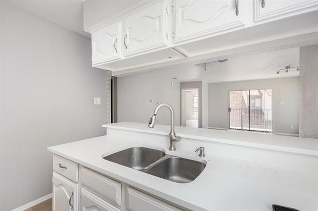 Building Photo - 932 Turtle Cove
