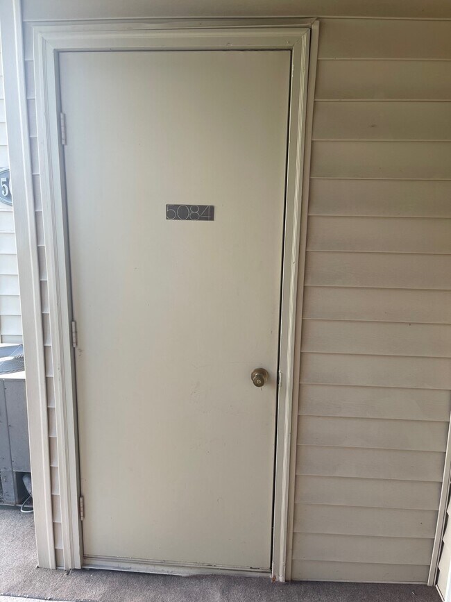 Building Photo - 5084 Harbor Oak Dr