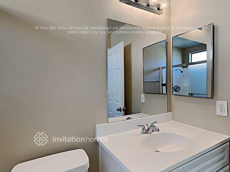 Building Photo - 1141 Canyon View Ln