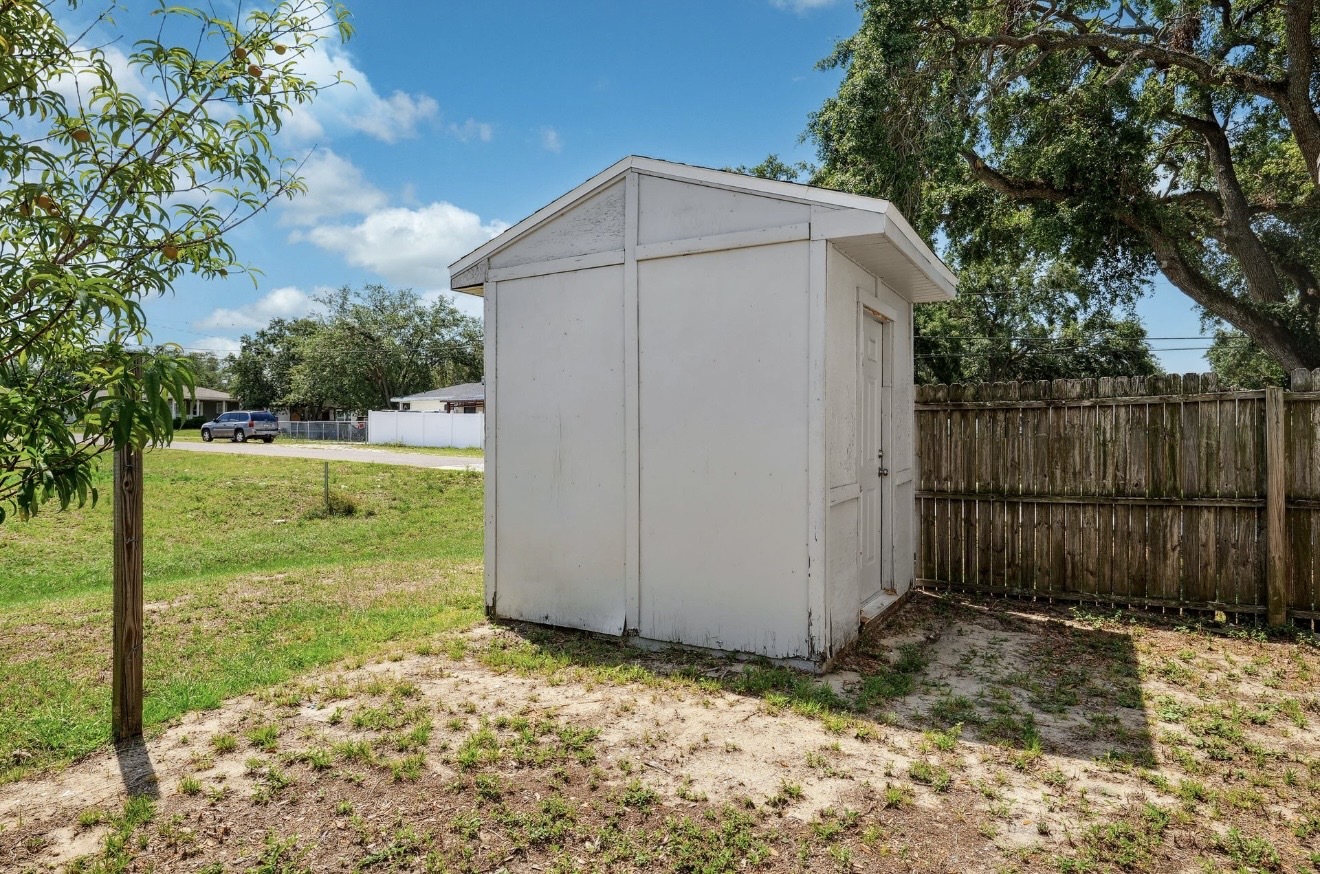 Shed 2 - 3801 Carroway St