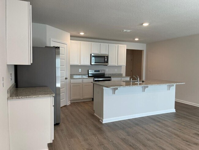 Building Photo - 3994 Whitetail Ln