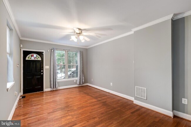 Building Photo - 130 N Collington Ave