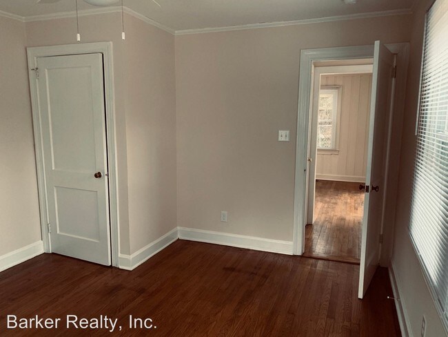 Building Photo - 3 br, 1.5 bath House - 725 Holden Street