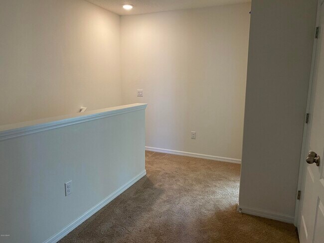 Building Photo - 1602 Primo Ct