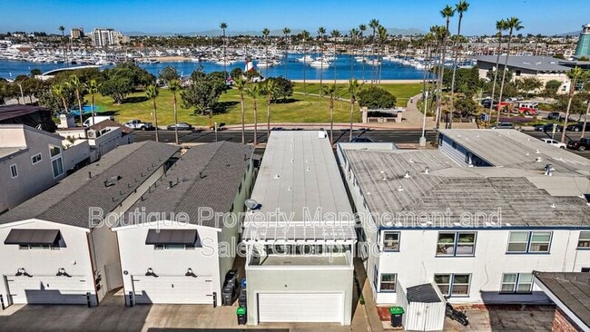 Building Photo - FRONT UNIT-1707 W BALBOA