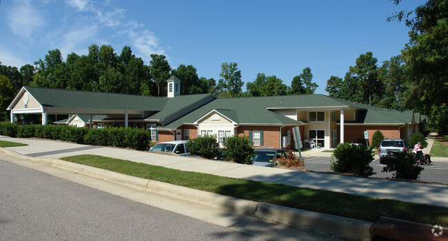 Building Photo - Windsor Spring Apartments