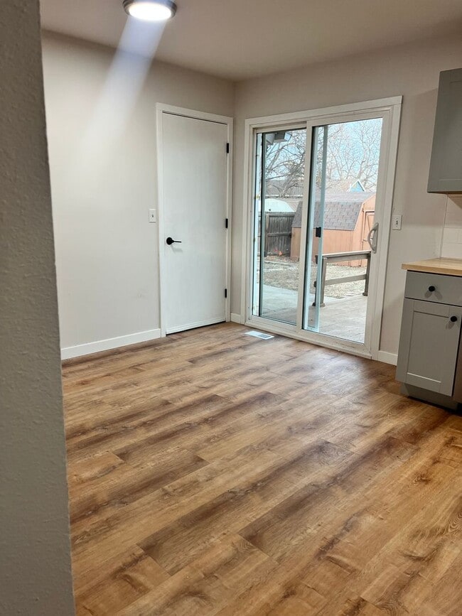 Building Photo - Fresh, Contemporary Remodel with Solar, Walk-In Closets & Great Outdoor Space