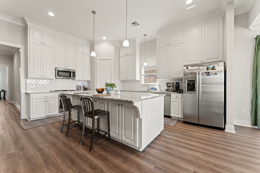 Building Photo - 3145 Creekmere Ln