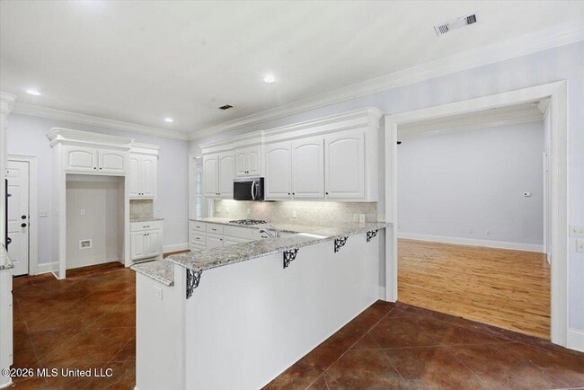 Building Photo - 143 Sonnett Cir