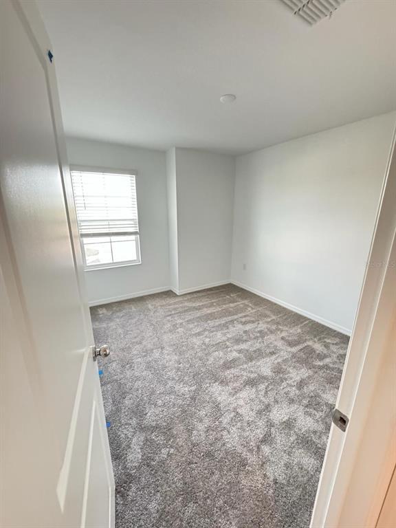 Building Photo - 724 Reggie Rd