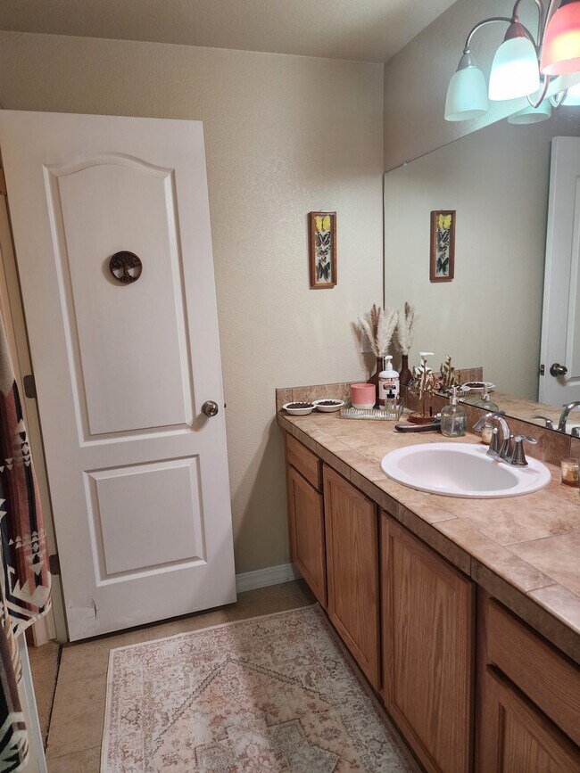 Building Photo - 8078 Cedarstone Ln