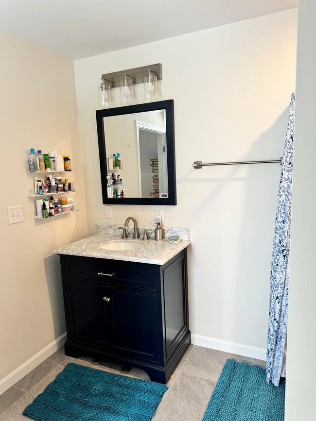 Building Photo - 95 Cherry St