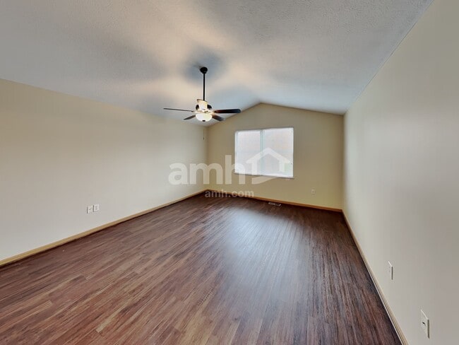 Building Photo - 6875 Tumbleweed Ln