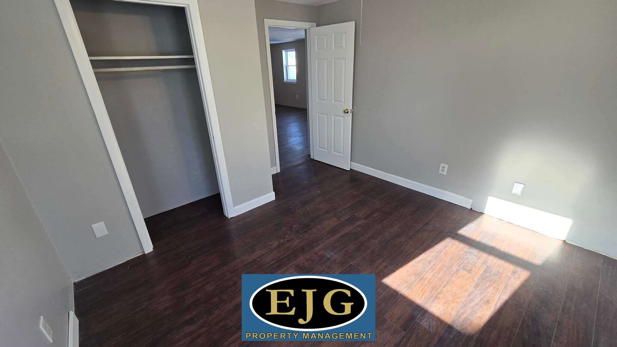 Building Photo - 26 Ledge St