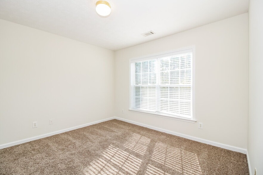 Building Photo - 2934 Cooper Woods Ln