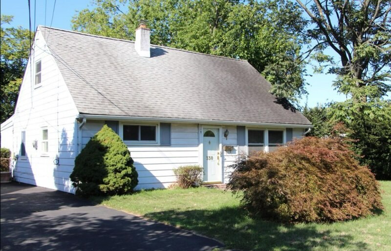 Building Photo - 330 Eaton Ave