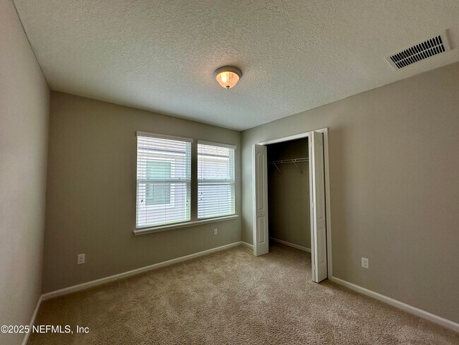 Building Photo - 8135 Cape Fox Dr