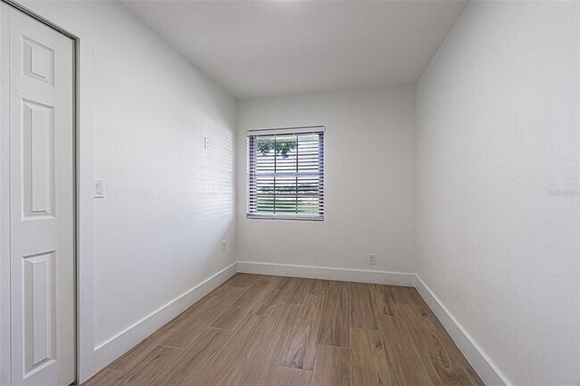 Building Photo - 5302 Turkey Creek Rd