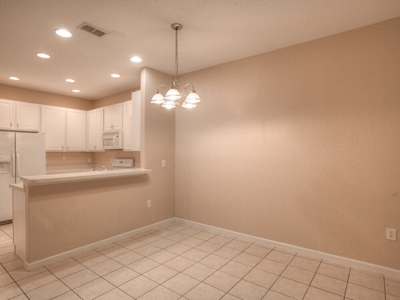 Building Photo - 1274 Falling Star Ln