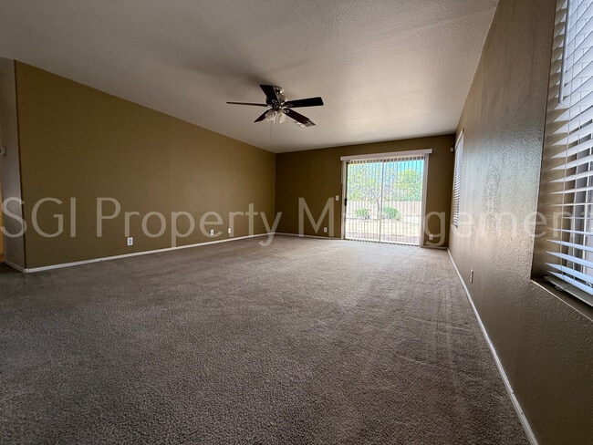 Building Photo - 9252 W Ironwood Dr