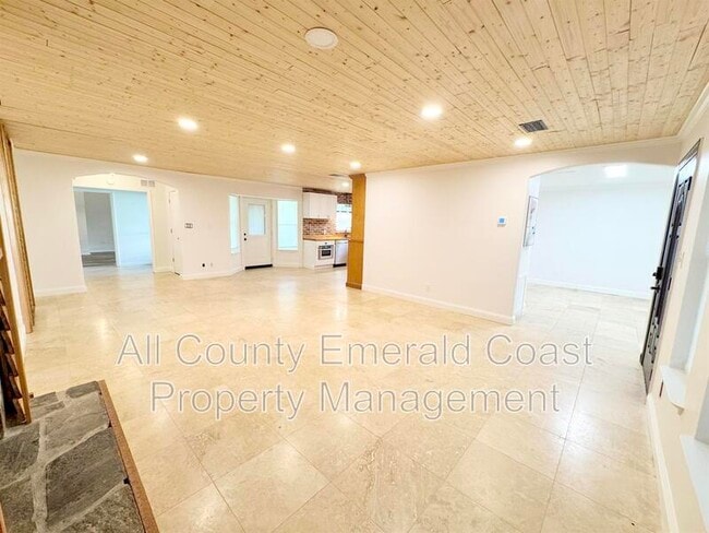 Building Photo - 4104 Indian Bayou N