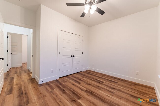 Building Photo - 4356 Cedar Creek Rd