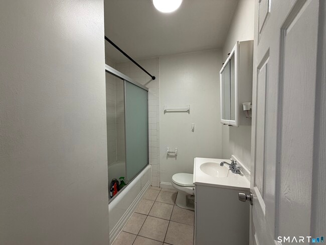 Building Photo - 57 Chapel St